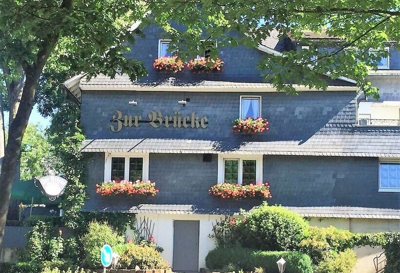 Land Gut Hotel Zur Brücke