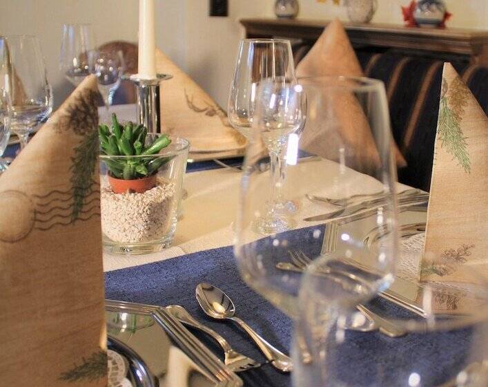 Land Gut Hotel Zur Brücke