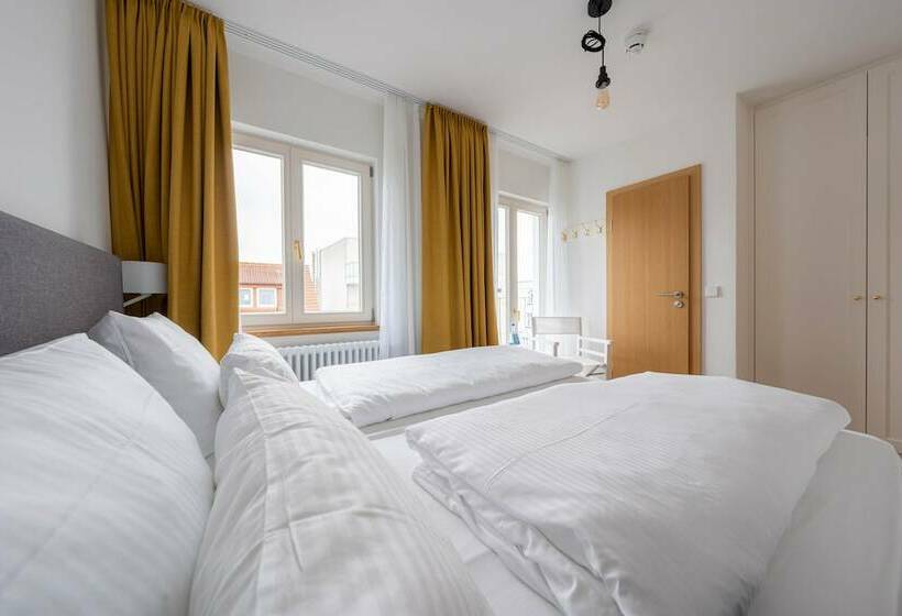 هتل Logierhaus Am Rathaus