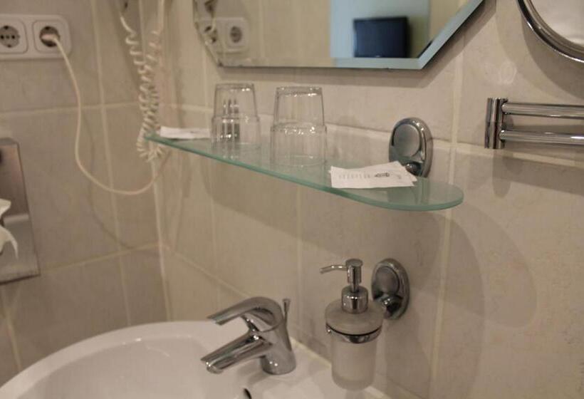 בית מלון כפרי Müller Köln