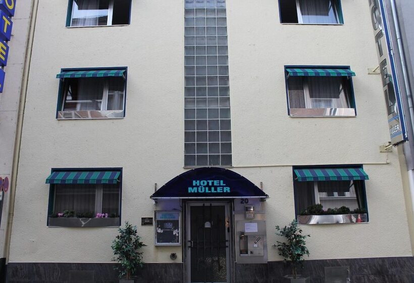 בית מלון כפרי Müller Köln