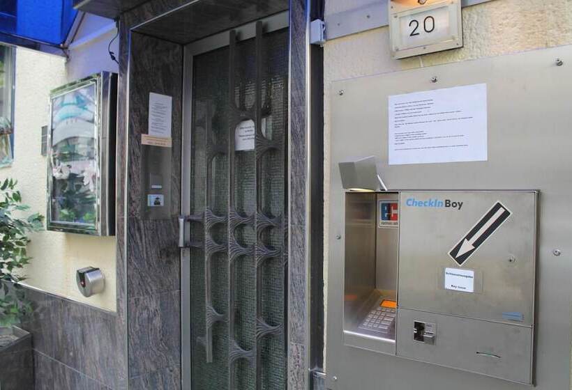 בית מלון כפרי Müller Köln