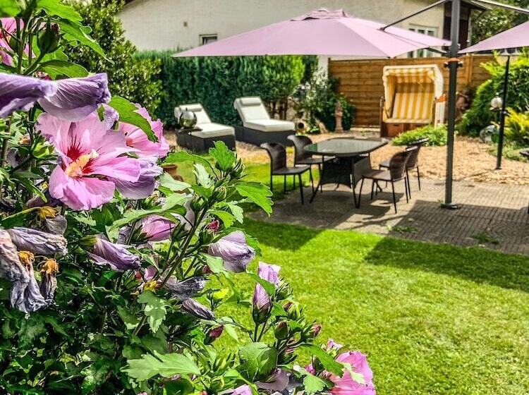 Moselhotel Weinhaus Simon ``sauna``restaurant``eladesäule