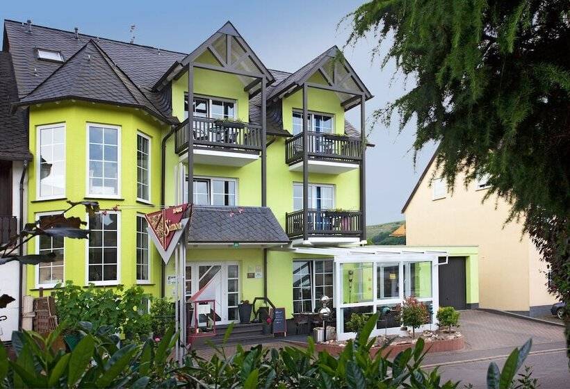 Moselhotel Weinhaus Simon ``sauna``restaurant``eladesäule