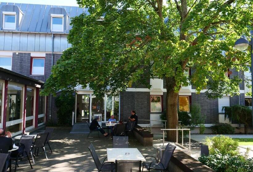 酒店 Nell Breuning