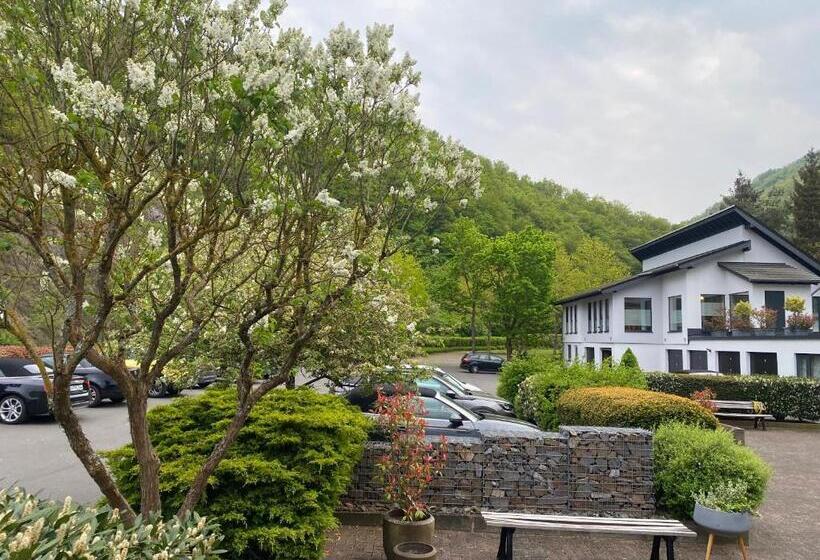 Отель Ostermann