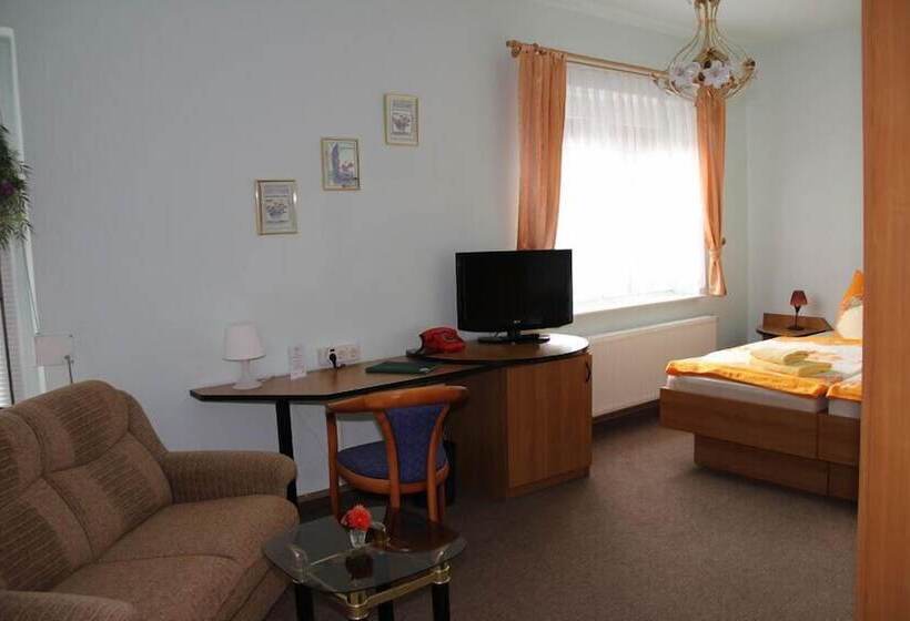 ホテル Parkschänke Zabeltitz