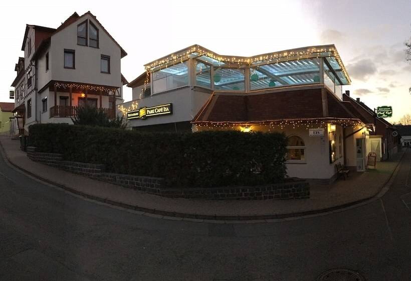 호텔 & Restaurant Park Cafe Isa