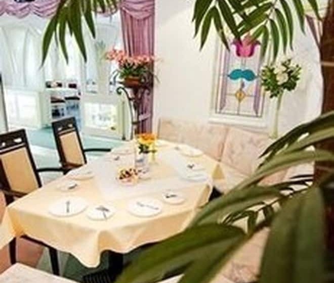 호텔 & Restaurant Park Cafe Isa