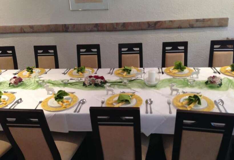 호텔 & Restaurant Park Cafe Isa