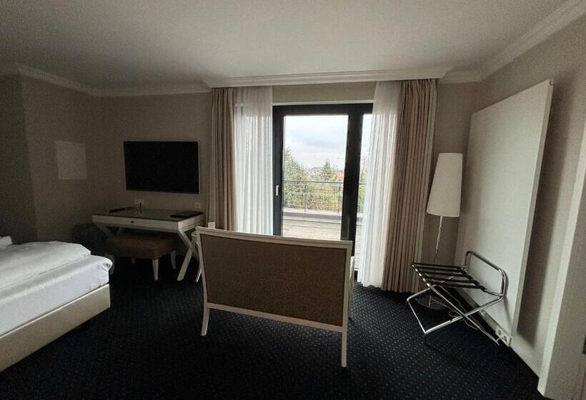 فندق & Restaurant Schönau