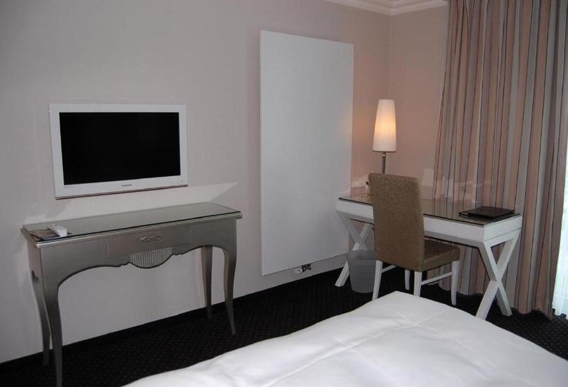 فندق & Restaurant Schönau