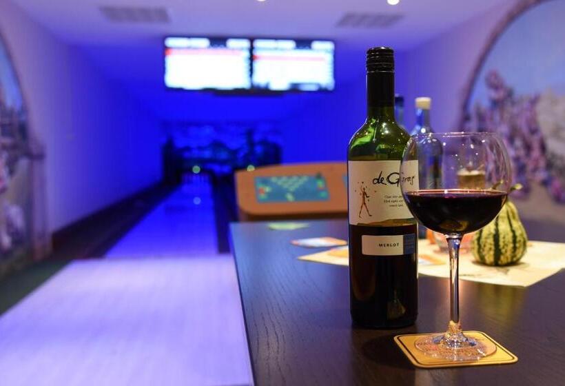 ホテル & Restaurant Waldblick