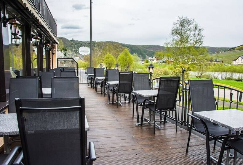 בית מלון כפרי Zum Valwiger Herrenberg