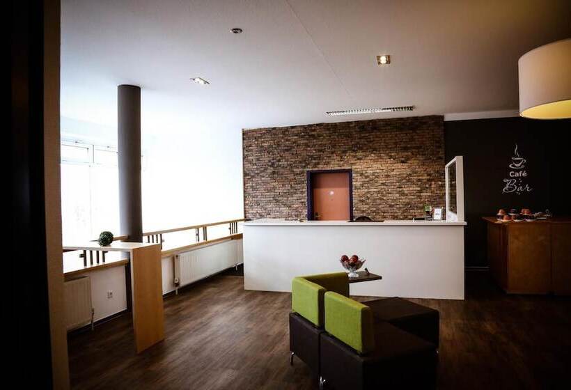 Отель Rheinhessen Inn Gmbh