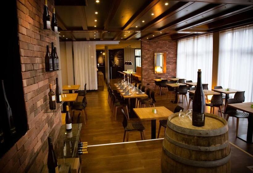 Отель Rheinhessen Inn Gmbh