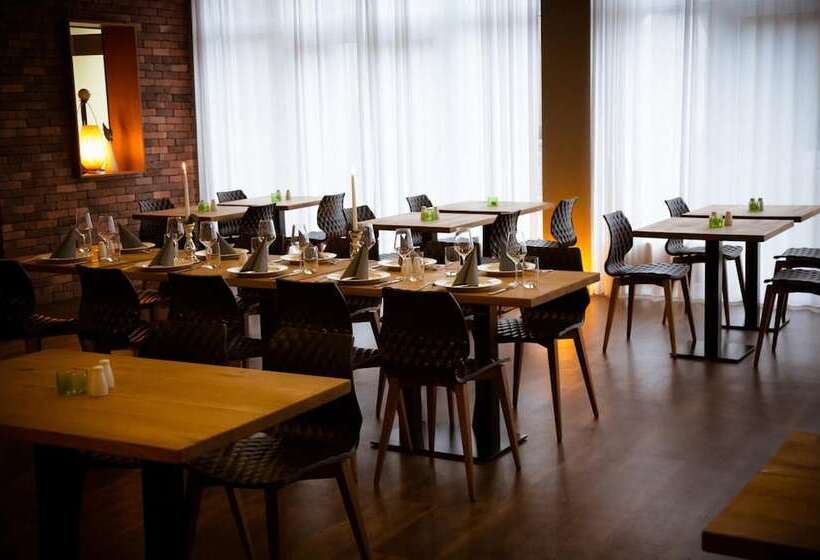 Отель Rheinhessen Inn Gmbh