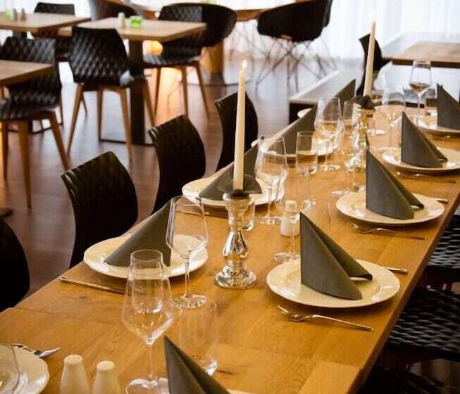 Отель Rheinhessen Inn Gmbh