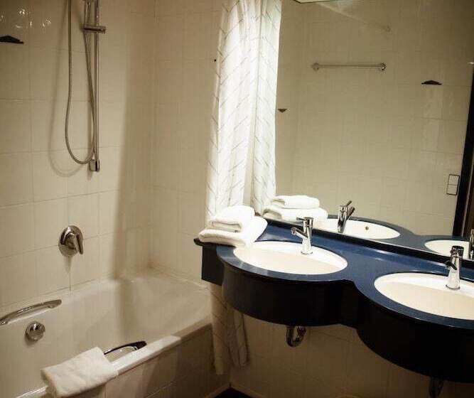 Отель Rheinhessen Inn Gmbh