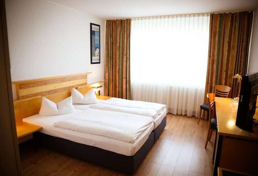 Отель Rheinhessen Inn Gmbh