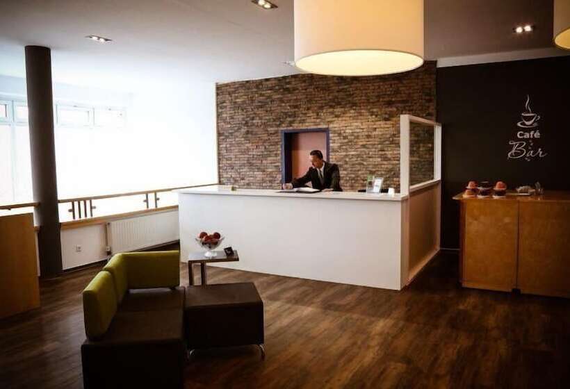 Отель Rheinhessen Inn Gmbh