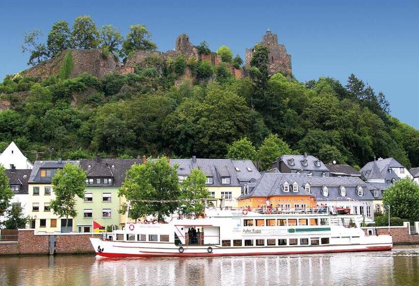 ホテル Saar Galerie