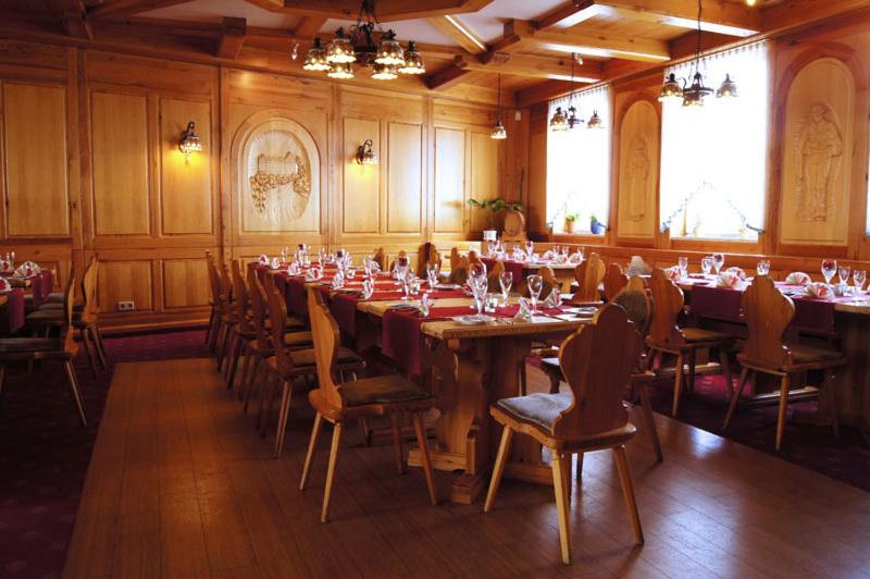 Отель Schloßblick Trebsen