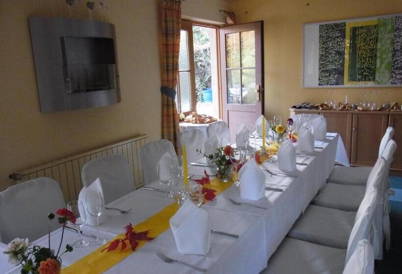 فندق Schneiderlein