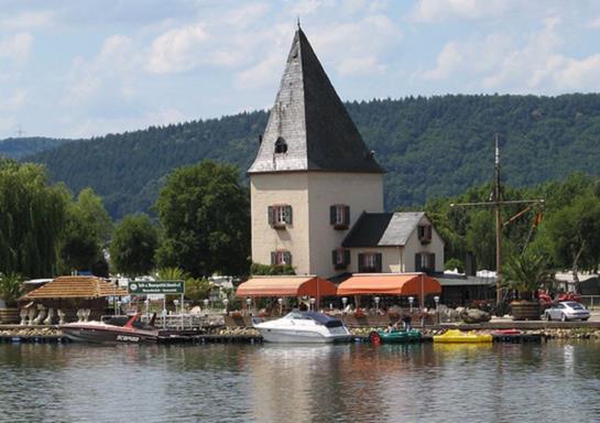 酒店 Schweicher Hof