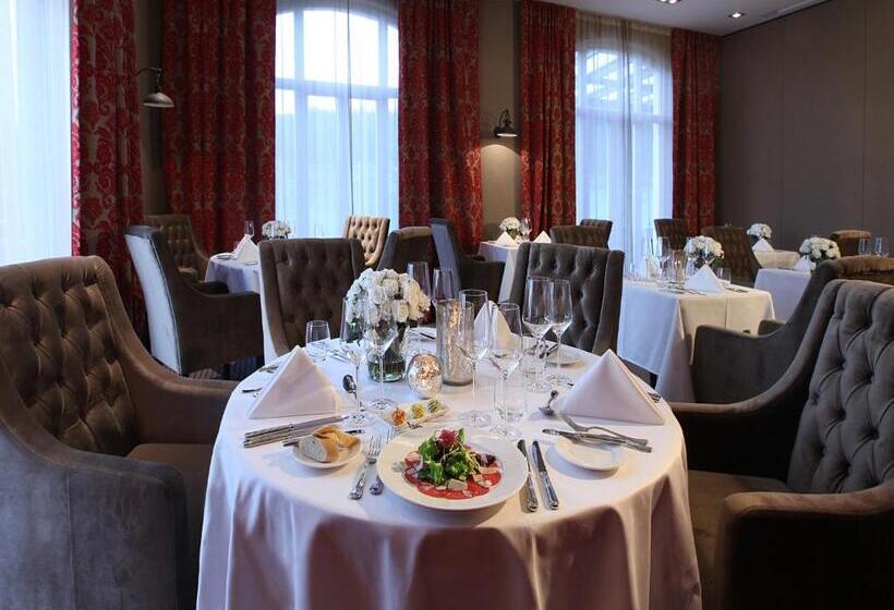 호텔 Spa & Golfresort Weimarer Land