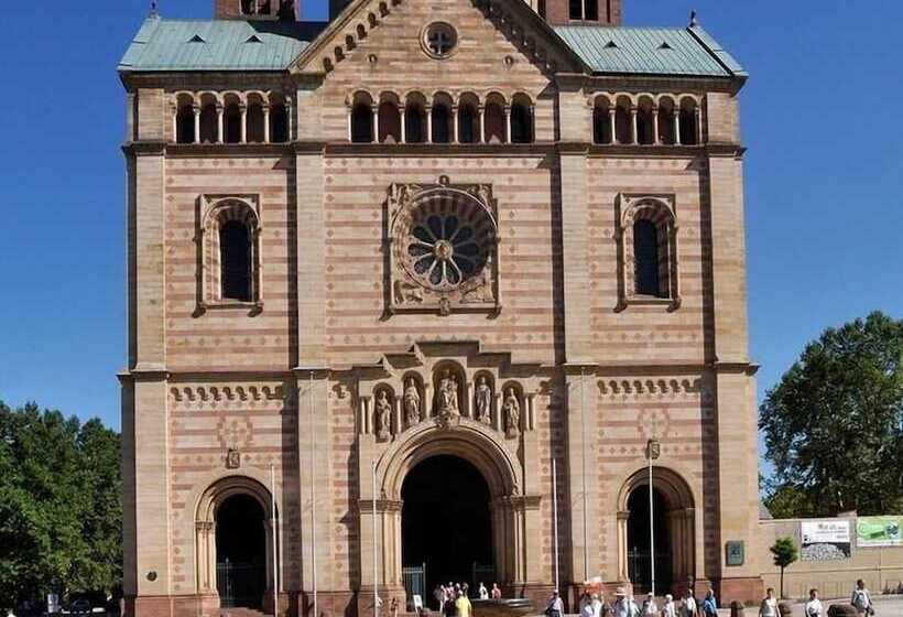 בית מלון כפרי Speyer Am Technik Museum