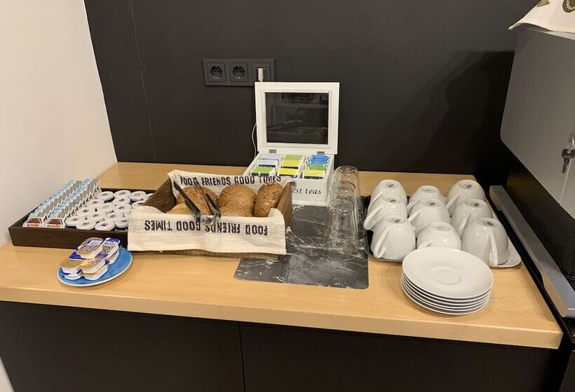 호텔 Tempelhof  Citymessearena