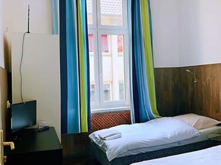 호텔 Tempelhof  Citymessearena