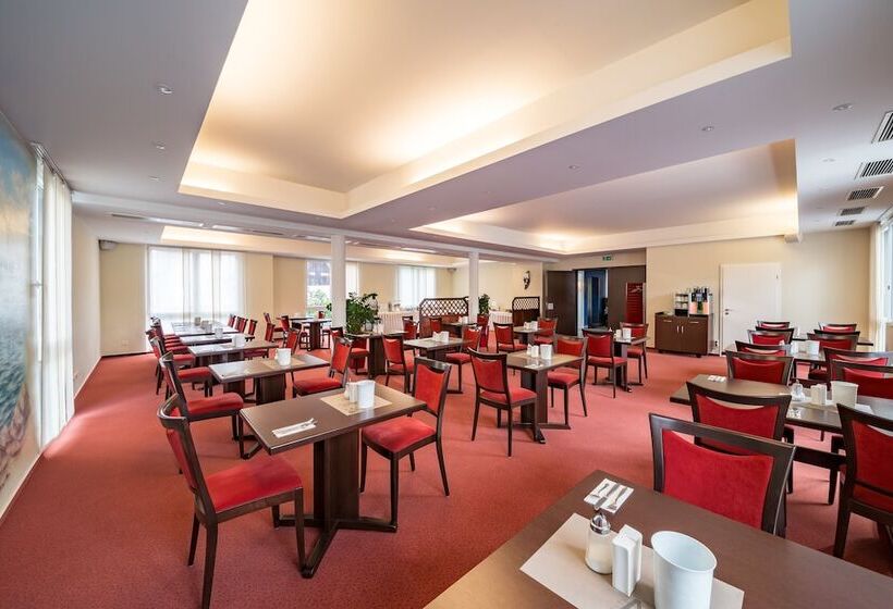 ホテル Vater Rhein