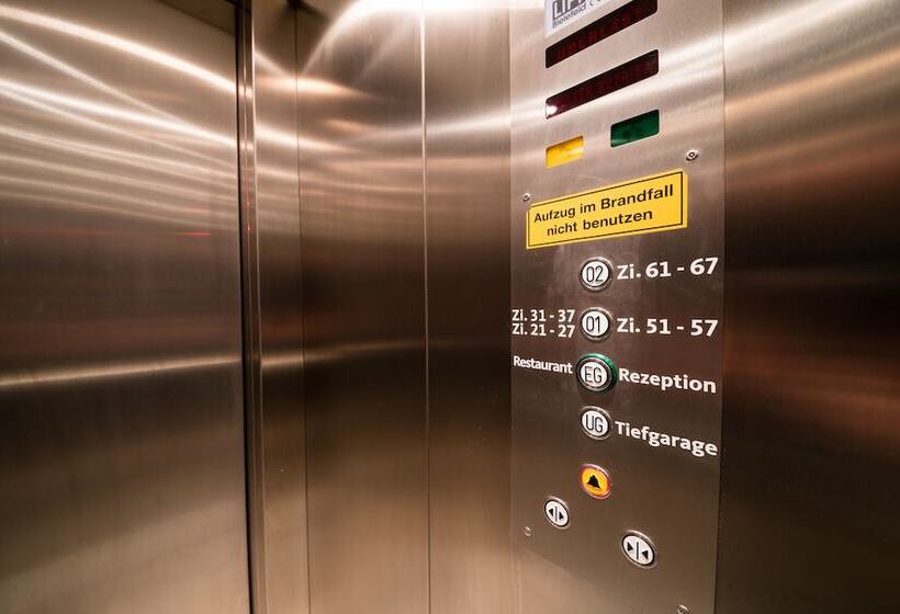 ホテル Vater Rhein