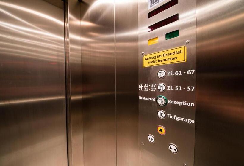 ホテル Vater Rhein