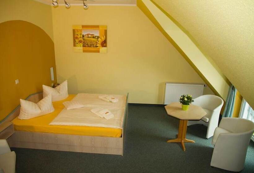 호텔 Waldhaus Lauenhain