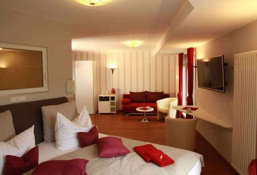 فندق Waldhaus Lauenhain