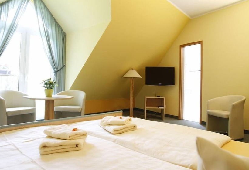 호텔 Waldhaus Lauenhain