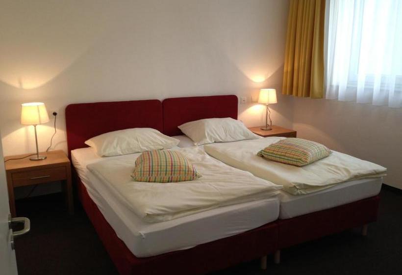 ホテル Restaurant Waldmeisterei