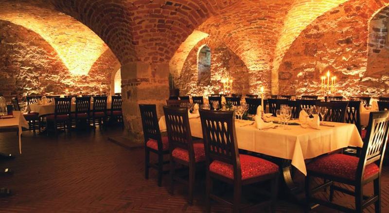 酒店 Wasserburg Zu Gommern