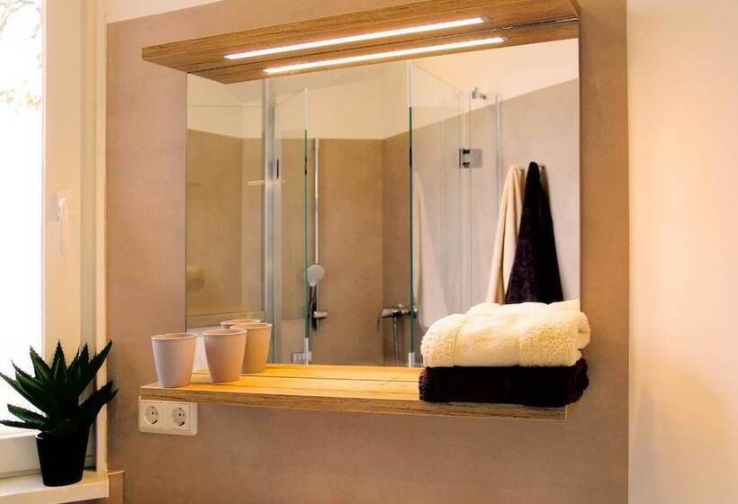 Отель Weichaer Hof   Apartments