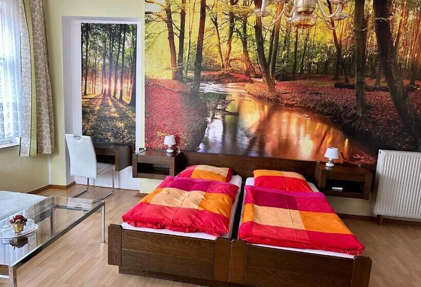 ホテル Weinhaus Eberitzsch Gmbh