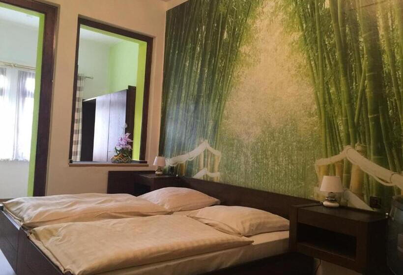 ホテル Weinhaus Eberitzsch Gmbh