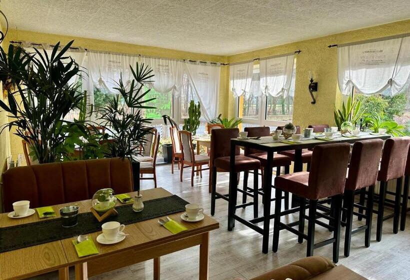 ホテル Weinhaus Eberitzsch Gmbh