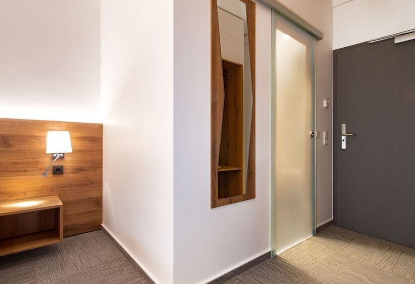 فندق Wettiner Hof