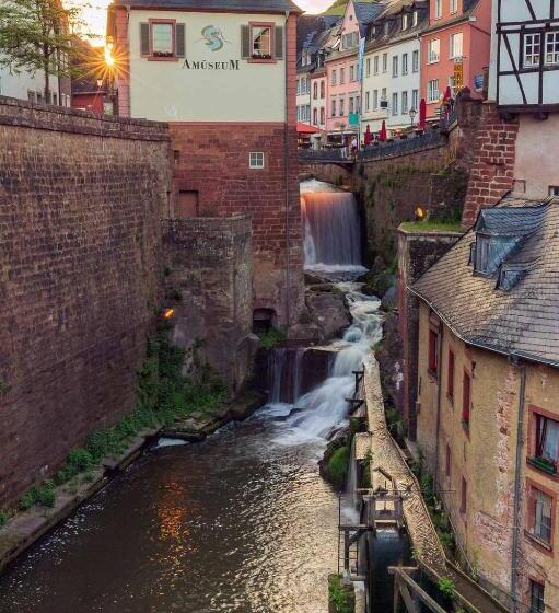 Отель Wirtshaus Zum Pferdemarkt