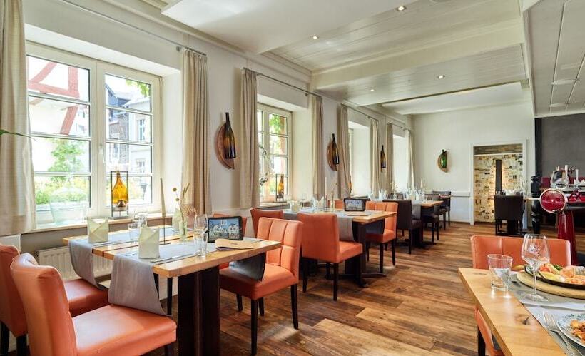 Отель Zeltingerhof  Gasthaus Des Rieslings