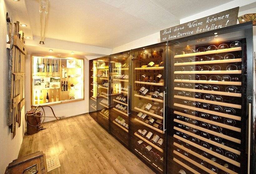 Отель Zeltingerhof  Gasthaus Des Rieslings