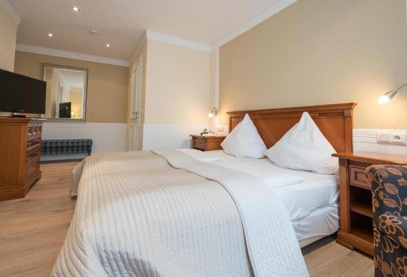 Отель Zum Augarten